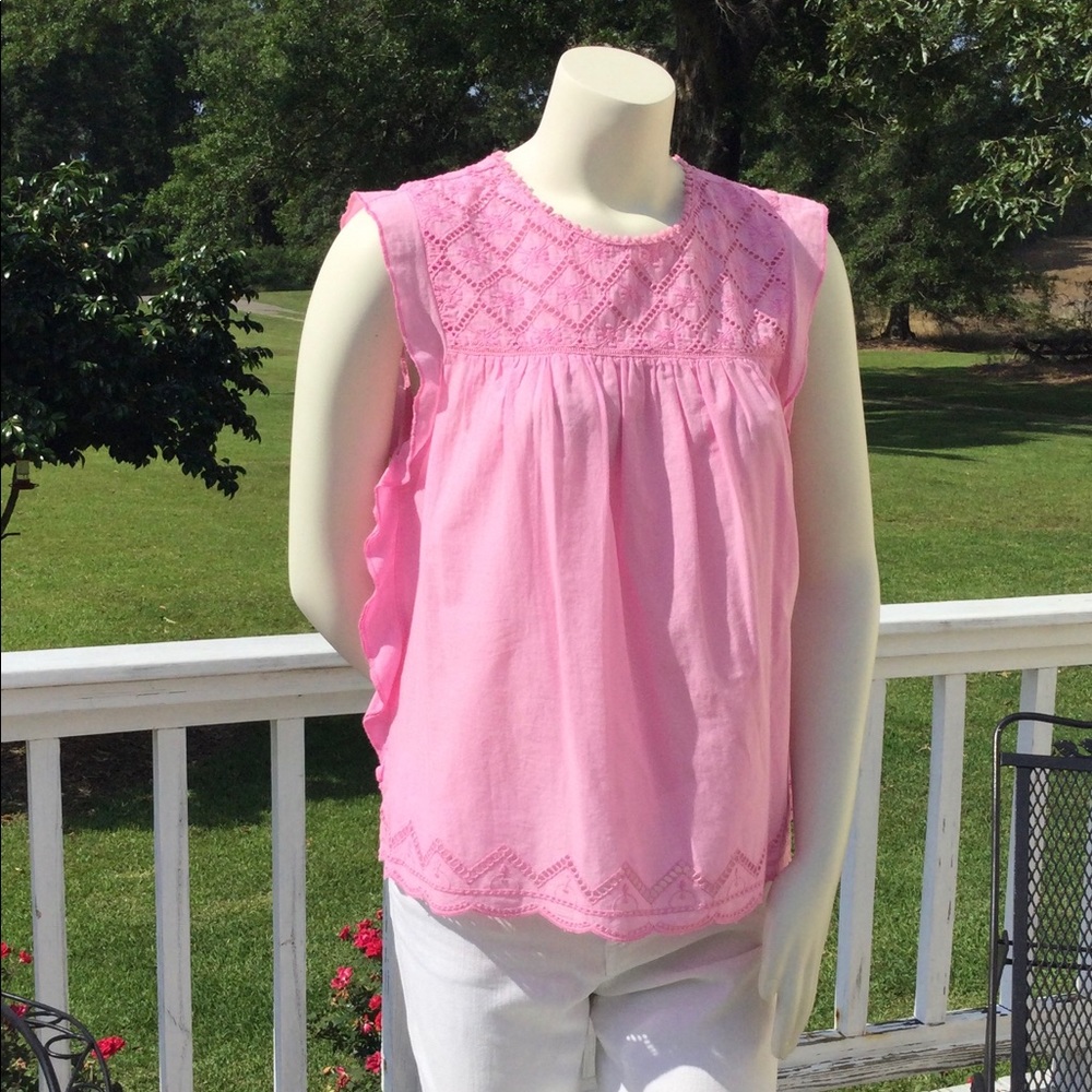 Crown & Ivy Top